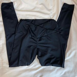 Black Cross Waistband leggings